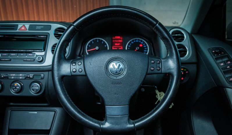 
								Volkswagen Tiguan 1.4 Tsi Trend + Fun 4motion full									