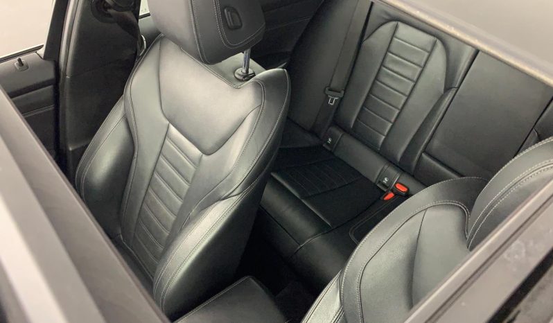 
								BMW 3 Series Sedan 320d M Sport Steptronic full									