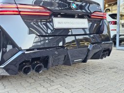 
										BMW M5 Sedan Phev Awd full									