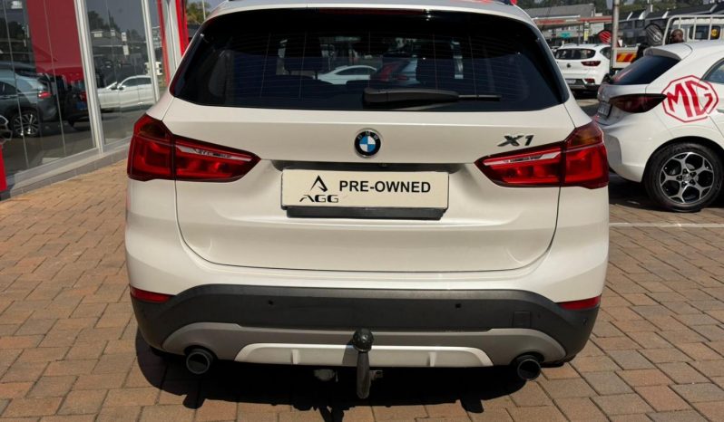 
								BMW X1 Sdrive20d Sport Line Steptronic full									