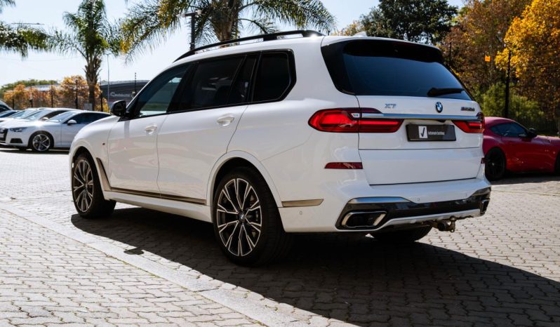 
								BMW X7 M50d full									