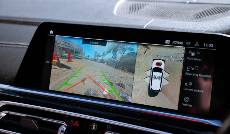 
								BMW X7 M50d full									