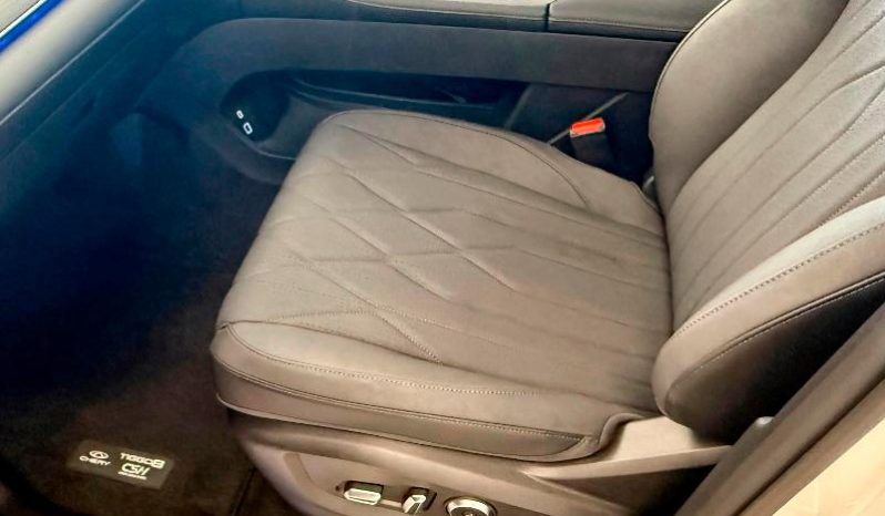 
								Chery Tiggo 8 CSH 1.5T Csh Apex Dht full									