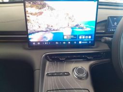 
										Geely E5 Em-I Apex full									