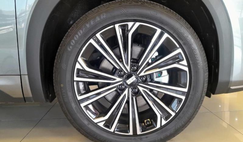 
								Geely E5 Em-I Apex full									
