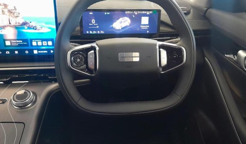 
								Geely E5 Em-I Apex full									