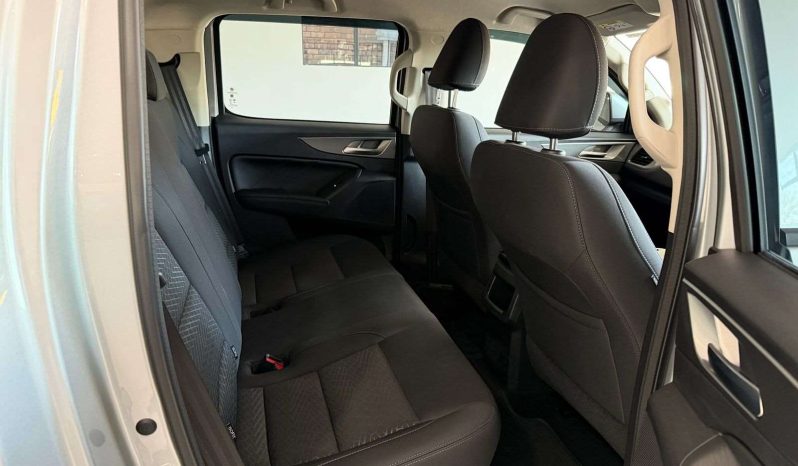 
								GWM P-SERIES P300 2.0TD SX 4X4 A/T D/C P/U full									