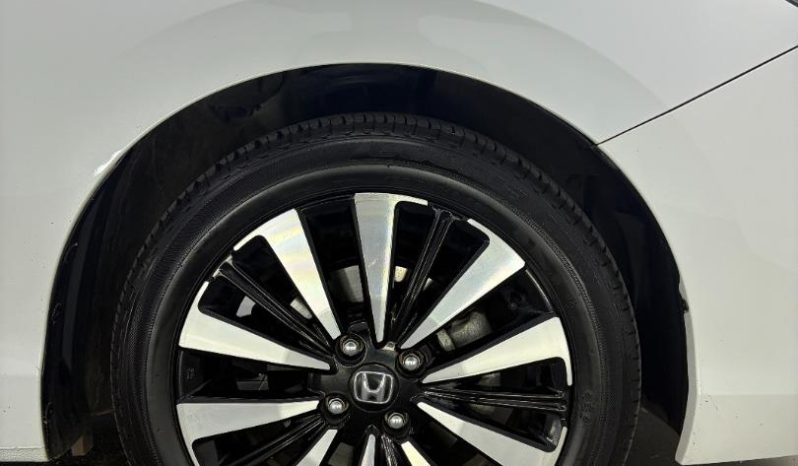 
								Honda Ballade 1.5 Rs Cvt full									