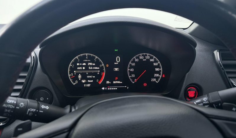 
								Honda Ballade 1.5 Rs Cvt full									