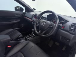 
										Honda Ballade 1.5 Rs Cvt full									