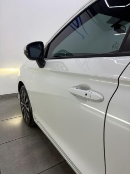 
										Honda Ballade 1.5 Rs Cvt full									