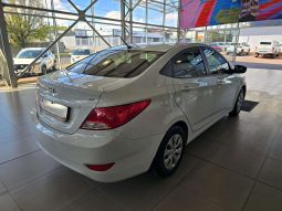 
										Hyundai ACCENT 2000 – ON ACCENT 1.6 GL/MOTION full									