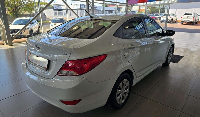 
								Hyundai ACCENT 2000 – ON ACCENT 1.6 GL/MOTION full									