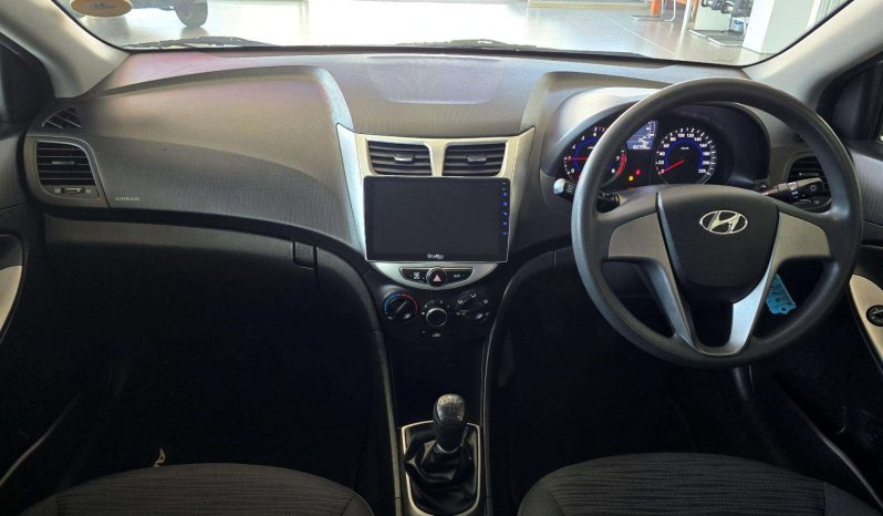
								Hyundai ACCENT 2000 – ON ACCENT 1.6 GL/MOTION full									