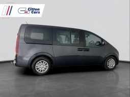
										Hyundai Staria 2.2 5 Seater Multicab At full									