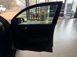 
										Hyundai Tucson TUCSON 2.0 PREMIUM full									