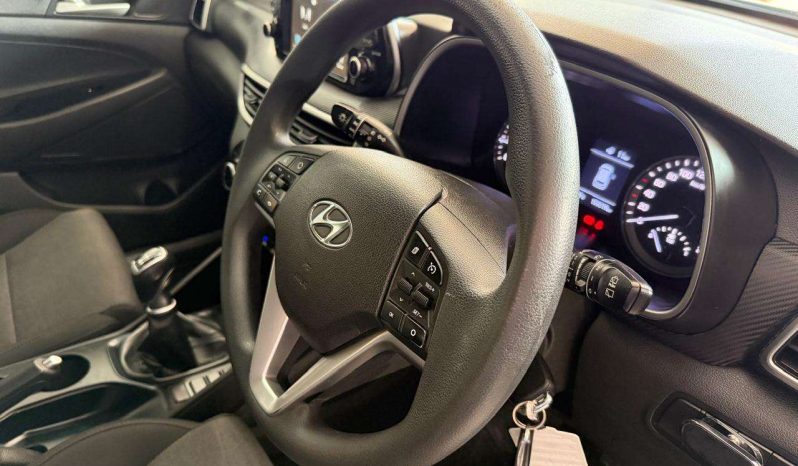 
								Hyundai Tucson TUCSON 2.0 PREMIUM full									