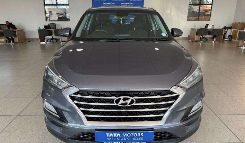 
								Hyundai Tucson TUCSON 2.0 PREMIUM full									