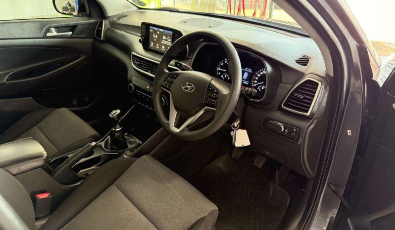 
								Hyundai Tucson TUCSON 2.0 PREMIUM full									
