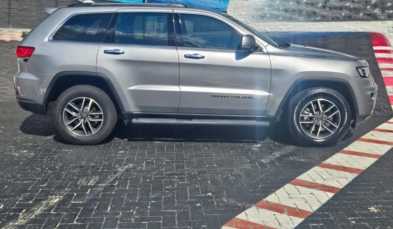 
								Jeep Grand Cherokee 3.6 Limited At full									