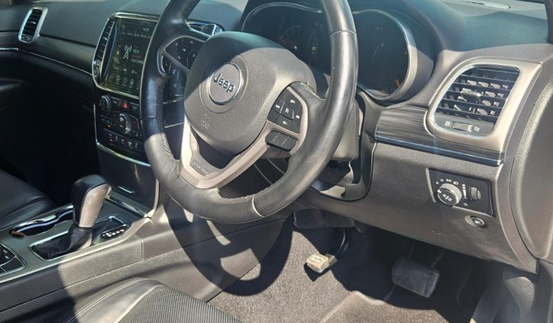 
								Jeep Grand Cherokee 3.6 Limited At full									