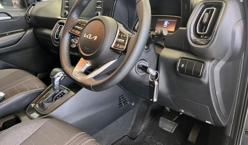 
								Kia Sonet 1.0T Ex Dct full									
