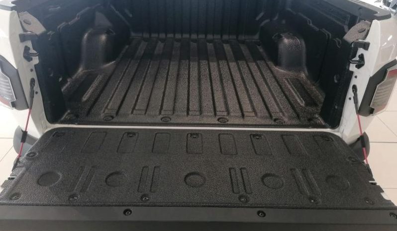 
								Kia Tasman 2.2 Pro-X Cc D Cab 4X4 At full									