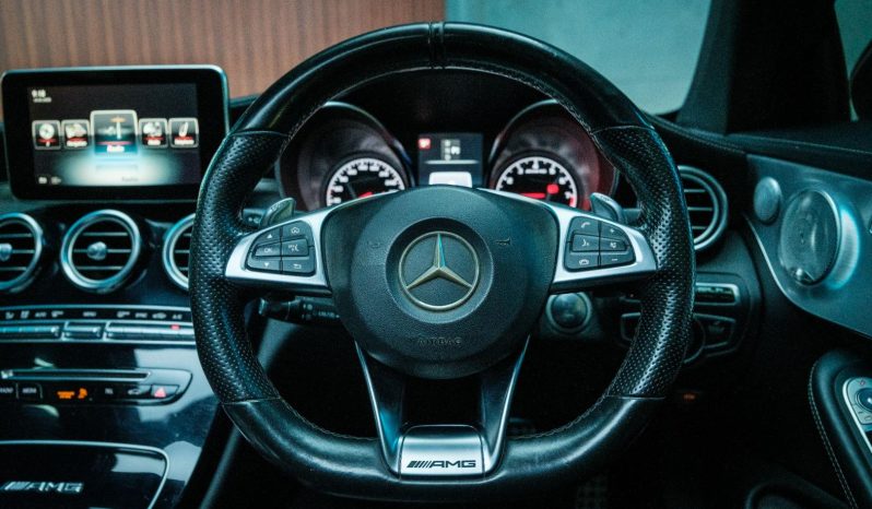 
								Mercedes Benz C-Class Coupe Mercedes-Amg C 63 S Speedshift full									