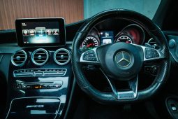 
										Mercedes Benz C-Class Coupe Mercedes-Amg C 63 S Speedshift full									