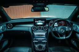 
										Mercedes Benz C-Class Coupe Mercedes-Amg C 63 S Speedshift full									