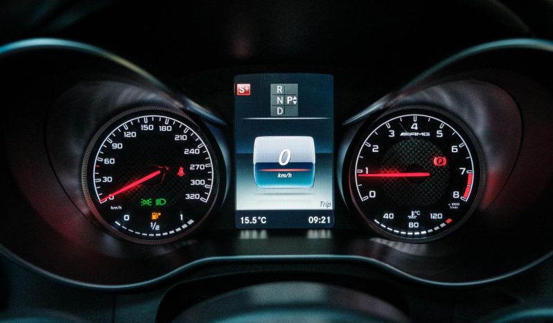 
								Mercedes Benz C-Class Coupe Mercedes-Amg C 63 S Speedshift full									