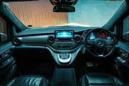 
										Mercedes Benz V-Class 300d Avantgarde + Amg Line full									