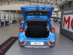 
										MG ZS ZS 1.5 LUXURY A/T full									