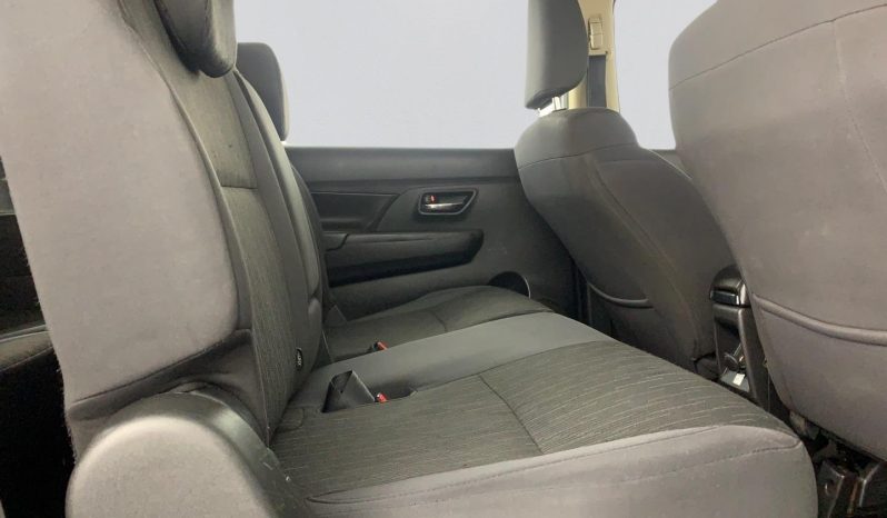 
								Suzuki Ertiga 1.5 Gl full									