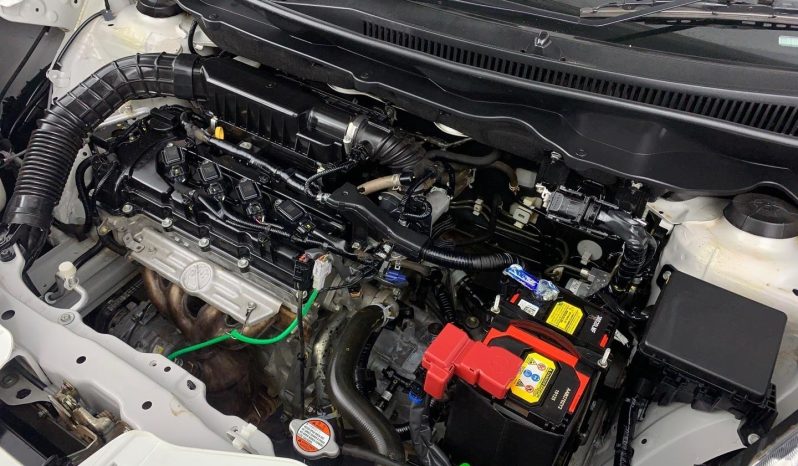 
								Suzuki Ertiga 1.5 Gl full									