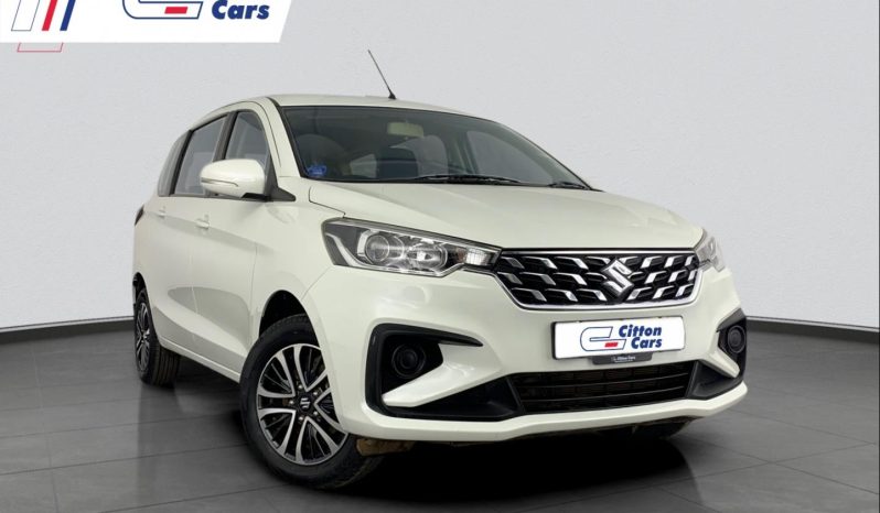 
								Suzuki Ertiga 1.5 Gl full									