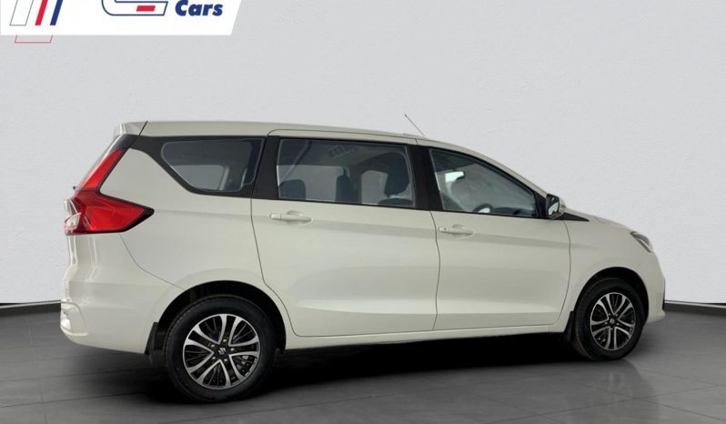 
								Suzuki Ertiga 1.5 Gl full									
