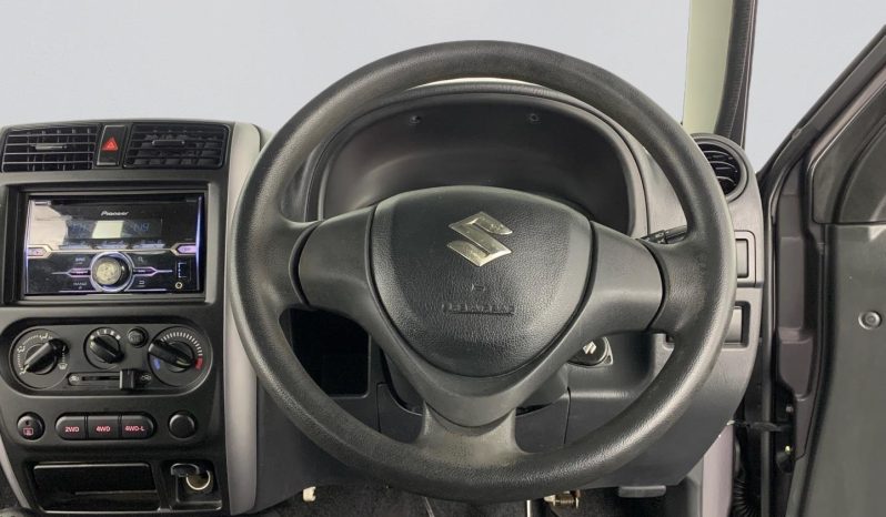 
								Suzuki Jimny 1.3 full									