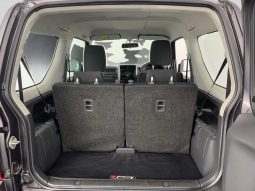 
										Suzuki Jimny 1.3 full									