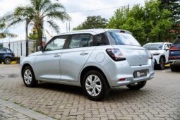 
										Suzuki Swift 1.2 GL+ Manual full									