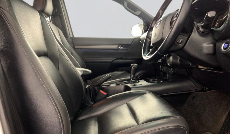 
								Toyota Hilux 2.8 Gd-6 Rb Legend Rs At Dc full									