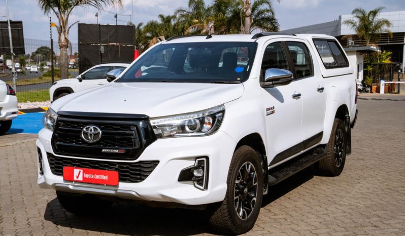 
								Toyota Hilux 2.8GD-6 Double Cab Legend 50 full									