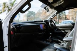 
										Toyota Hilux 2.8GD-6 Double Cab Legend 50 full									