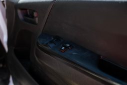 
										Toyota Quantum 2.7 S-Long Panel Van full									
