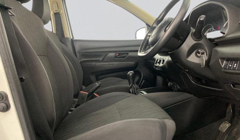 
								Toyota Rumion 1.5 S full									