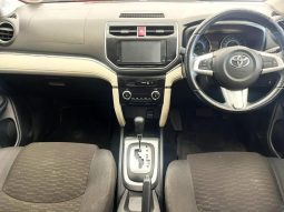 
										Toyota Rush 1.5 At full									