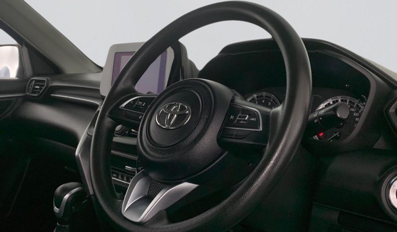 
								Toyota Urban Cruiser 1.5 Xr At full									