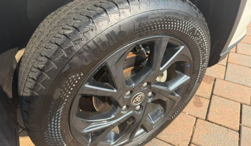 
								Toyota Urban Cruiser 1.5 Xr At full									