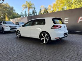 Volkswagen Golf 7 2.0 Tsi Gti Dsg