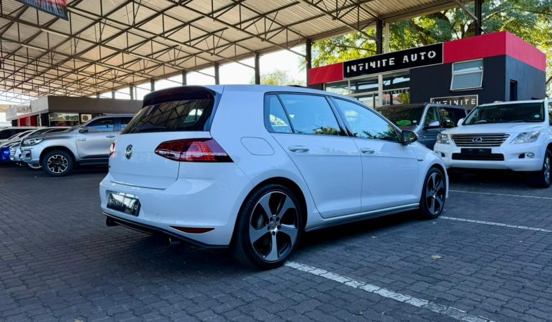 
								Volkswagen Golf 7 2.0 Tsi Gti Dsg full									